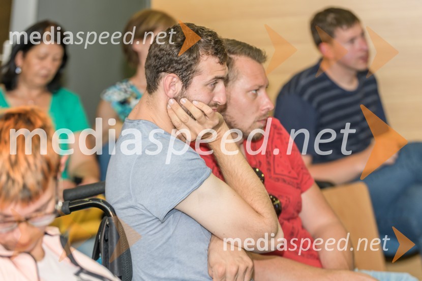 Leopoldove živahne tačke, predstavitev knjige Luke Prosnika