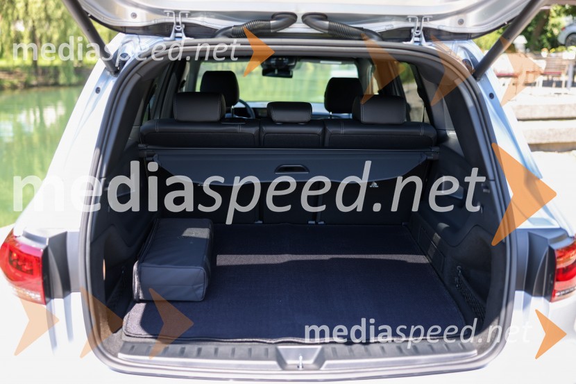 Robert Lešnik predstavil Mercedes EQS in EQB