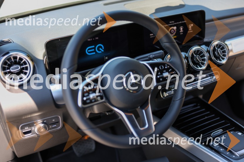 Robert Lešnik predstavil Mercedes EQS in EQB