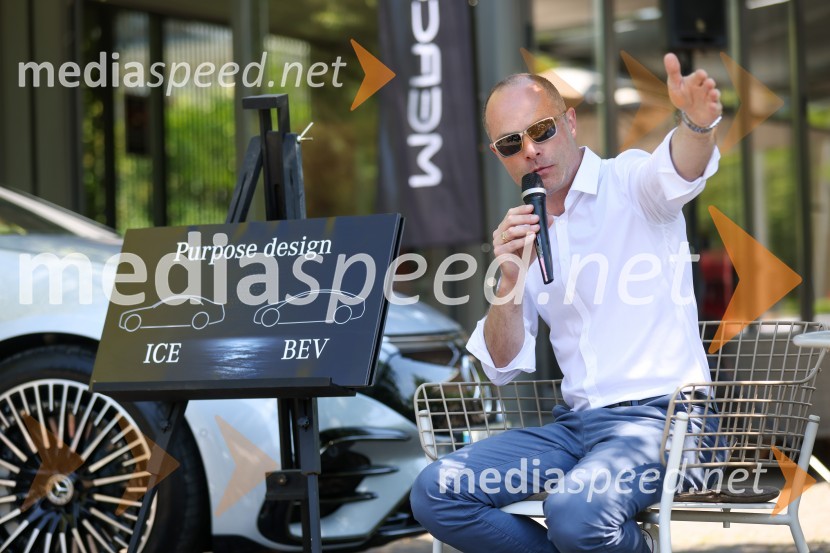  Robert Lešnik, vodja zunanjega oblikovanja, Mercedes-BenzRobert Lešnik predstavil Mercedes EQS in EQB
