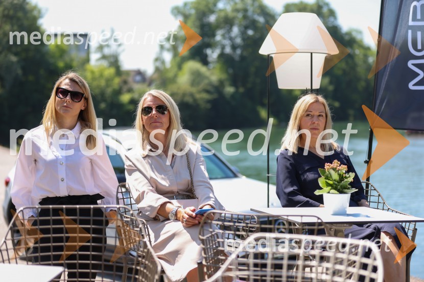 Robert Lešnik predstavil Mercedes EQS in EQB