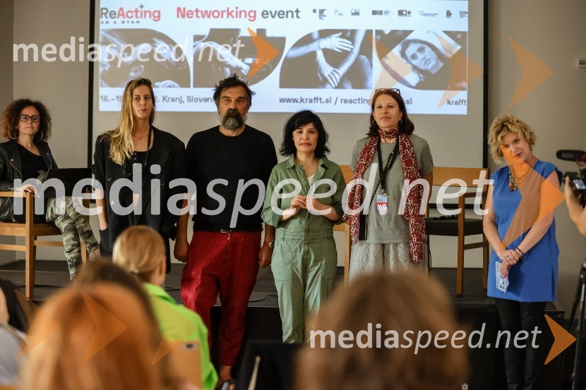  Mateja Valentinčič, novinarka;  Jelena Graovac Luč;  ... ;  ... ;  ... ;  Tina Hajon, vodja programa ReActing as a StarReActing as a Star - igrajo lokalno, delujejo globalno,  druženje z mediji