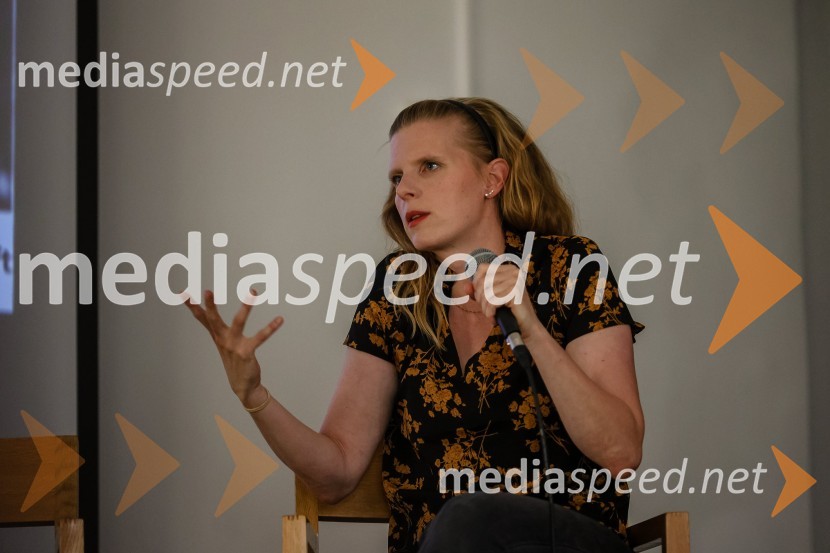  Maruša Majer, igralkaReActing as a Star - igrajo lokalno, delujejo globalno,  druženje z mediji