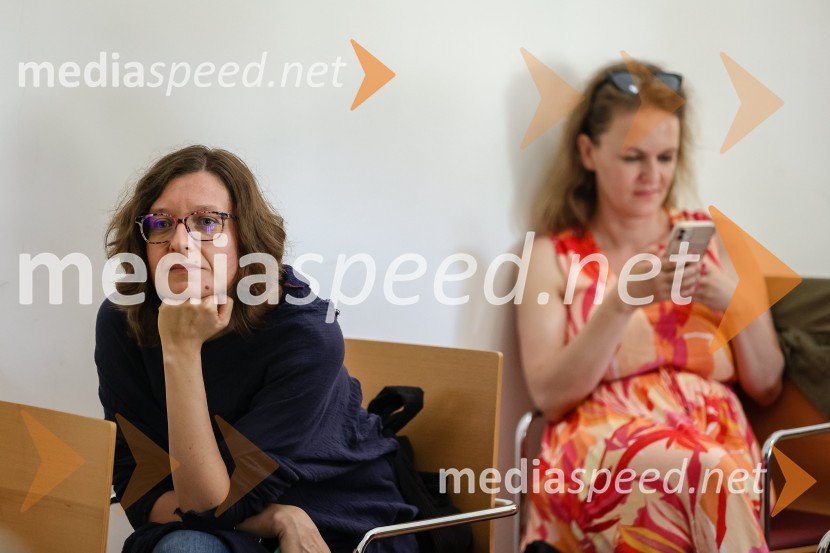 ReActing as a Star - igrajo lokalno, delujejo globalno,  druženje z mediji