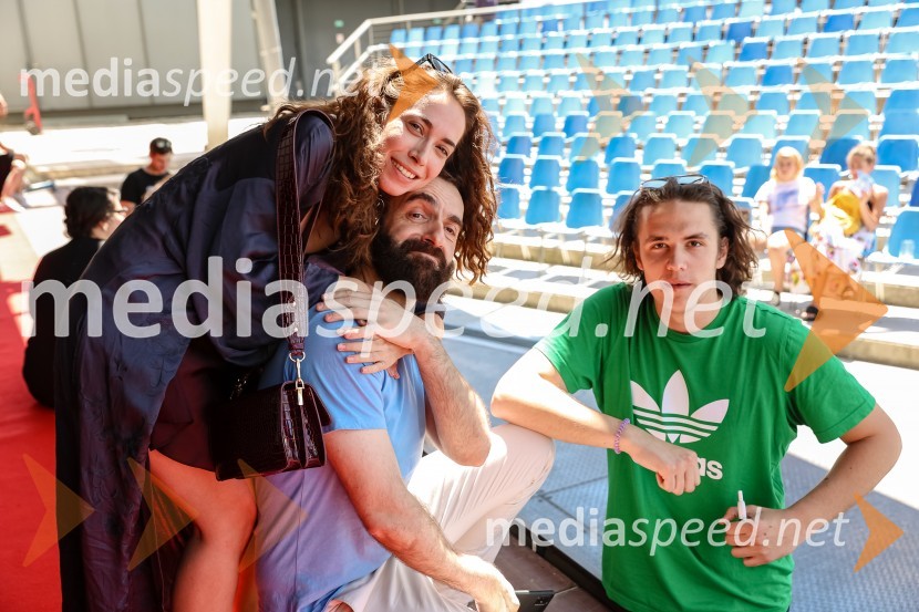  Milena Božič, igralka;  ... ;  Kerim Čutuna, igralecReActing as a Star - igrajo lokalno, delujejo globalno,  druženje z mediji