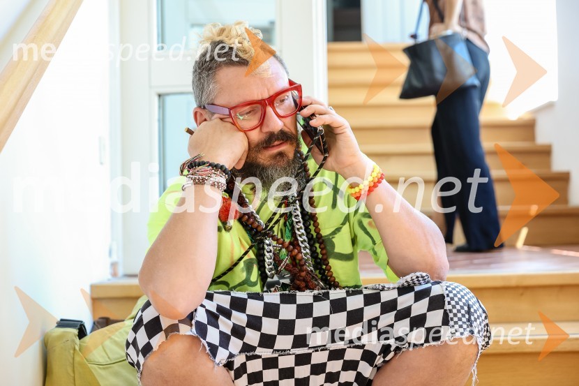  Georgina Hagen, igralkaReActing as a Star - igrajo lokalno, delujejo globalno,  druženje z mediji