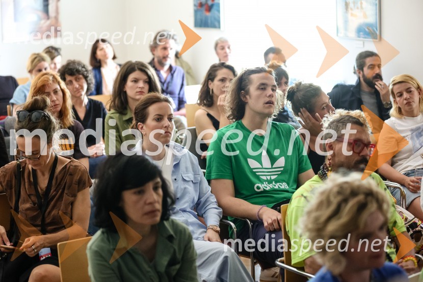  ... ;  Kerim Čutuna, igralecReActing as a Star - igrajo lokalno, delujejo globalno,  druženje z mediji