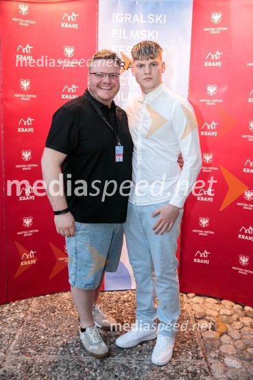  ... ;  Viktor Benóný, igralecFilmski festival Krafft, zaključek