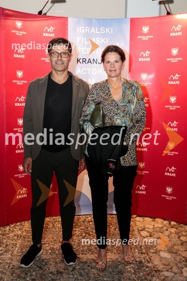  Matjaž Rakovec, župan Mestne občine Kranj; mag. Alenka Bratušek, predsednica stranke SABFilmski festival Krafft, zaključek
