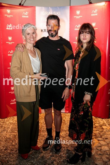  Katja Živkovič, fotografinja, antropologinja;  Tit Košir, fotograf;  Uma ŽivkovičFilmski festival Krafft, zaključek