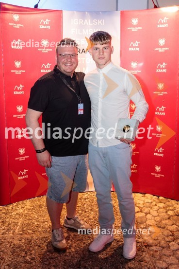  ... ;  Viktor Benóný, igralecFilmski festival Krafft, zaključek