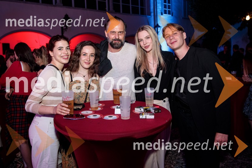  ... ;  ... ;  Uroš Fürst, igralec;  Klara Kuk, igralka, manekenka;  Timon Šturbej, igralecFilmski festival Krafft, zaključek