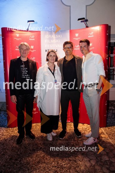  Branko Završan, igralec;  Maja Sever, igralka;  Matjaž Rakovec, župan Mestne občine Kranj;  Janez Černe, podžupan Mestne občine KranjFilmski festival Krafft, zaključek