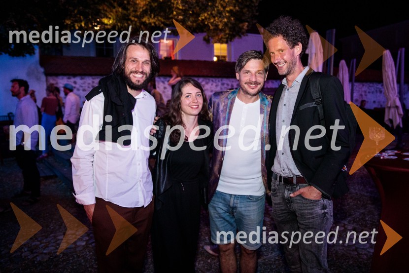  ... ;  ... ;  Anže Zevnik, igralec;  Toni Cahunek, igralec, novinarFilmski festival Krafft, zaključek