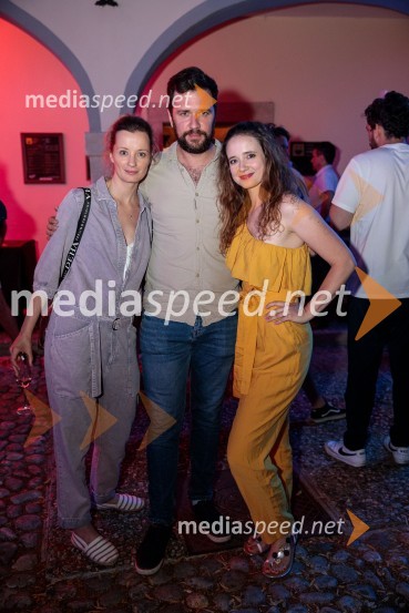  Ajda Smrekar, igralka;  ... ;  ... Filmski festival Krafft, zaključek