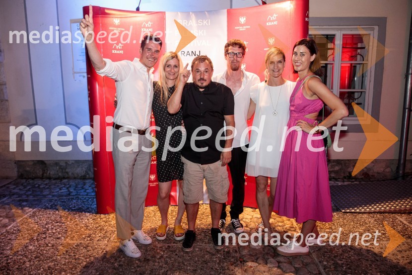  Janez Černe, podžupan Mestne občine Kranj;  ... ;  ... ;  ... ;  ... ;  ... Filmski festival Krafft, zaključek