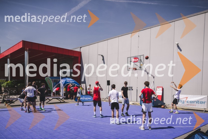 Ulična košarka 3 na 3 v Citycentru Celje