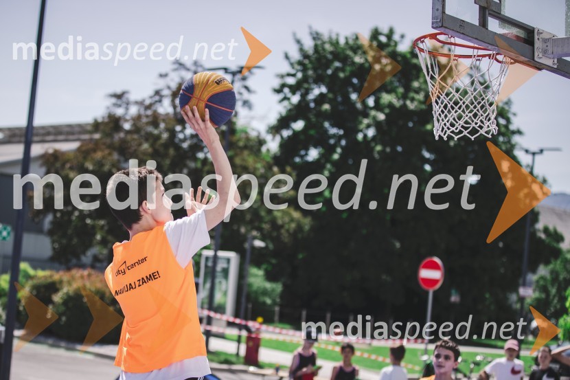 Ulična košarka 3 na 3 v Citycentru Celje