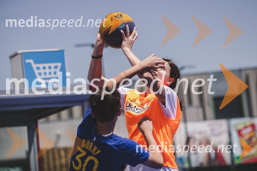 Ulična košarka 3 na 3 v Citycentru Celje