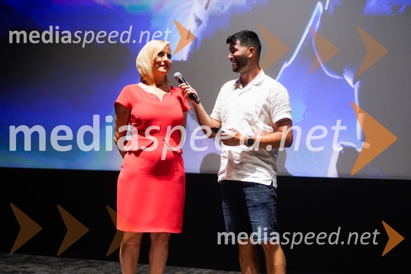  Petra Kerčmar, televizijska voditeljica;  Uroš Bitenc, moderator, vplivnešKozmoblisk, družinski dan v Cineplexx Ljubljana