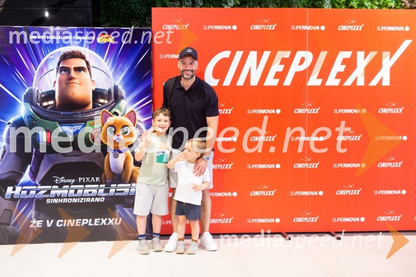 Kozmoblisk, družinski dan v Cineplexx Ljubljana