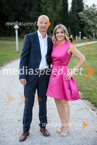  Primož Kozina, odvetnik;  Barbara Uranjek, CEO of British-Slovenian Chamber of CommerceKresna noč 2022, dobrodelna prireditev Lions kluba Ljubljana Ilirija