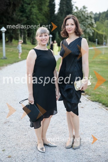  Renata Lovrak, direktorica korporativnega komuniciranja Ljubljanske Mlekarne;  Mihela Vajda ŠčapKresna noč 2022, dobrodelna prireditev Lions kluba Ljubljana Ilirija