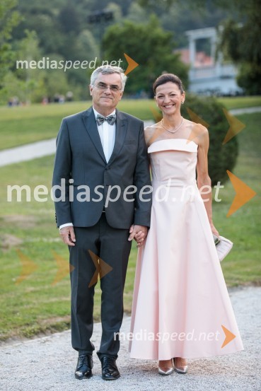  Aleksander  Zalaznik, generalni direktor Danfoss Trata, predsednik Združenja Manager; dr. Maja Zalaznik, nekdanja ministrica za izobraževanje, znanost in športKresna noč 2022, dobrodelna prireditev Lions kluba Ljubljana Ilirija