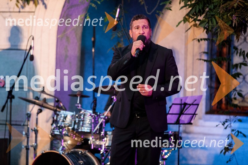  Boštjan Dermol, pevecKresna noč 2022, dobrodelna prireditev Lions kluba Ljubljana Ilirija