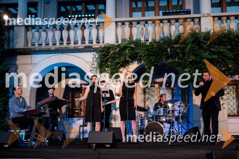  ... ;  ... ;  Boštjan Dermol, pevecKresna noč 2022, dobrodelna prireditev Lions kluba Ljubljana Ilirija