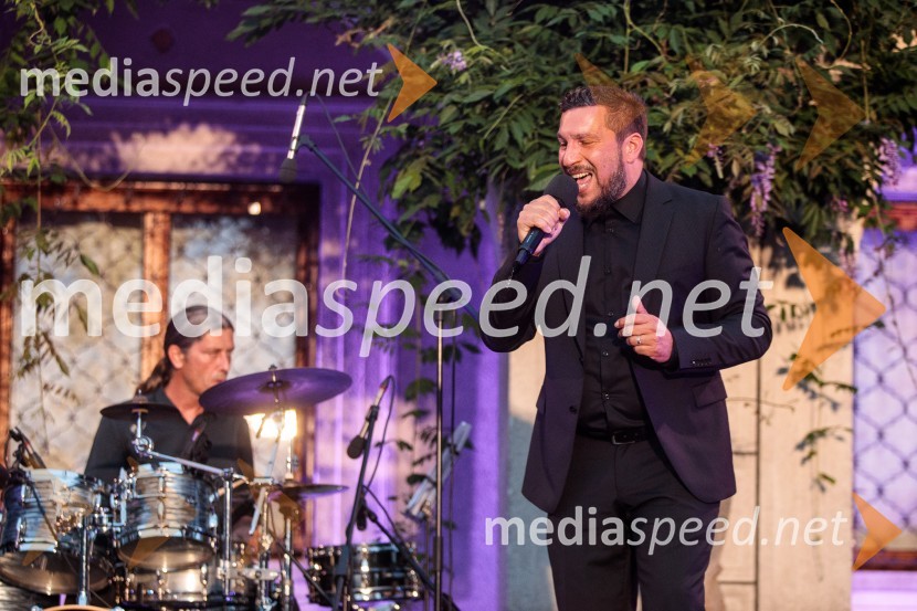  Boštjan Dermol, pevecKresna noč 2022, dobrodelna prireditev Lions kluba Ljubljana Ilirija