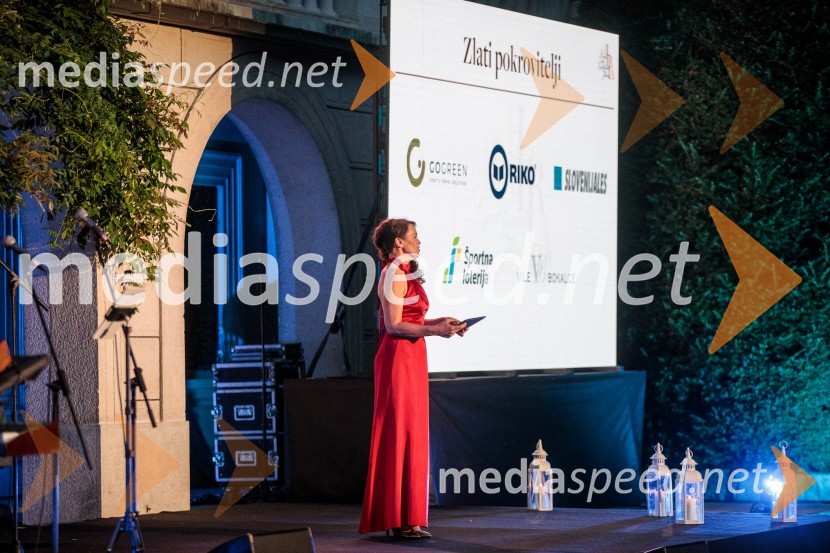  Tajda Lekše, voditeljicaKresna noč 2022, dobrodelna prireditev Lions kluba Ljubljana Ilirija