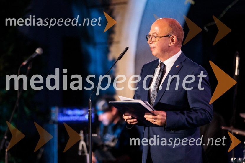  Mihajlo  Brodovič, ukrajinski veleposlanik v SlovenijiKresna noč 2022, dobrodelna prireditev Lions kluba Ljubljana Ilirija