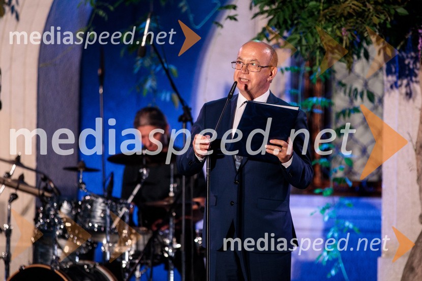  Mihajlo  Brodovič, ukrajinski veleposlanik v SlovenijiKresna noč 2022, dobrodelna prireditev Lions kluba Ljubljana Ilirija