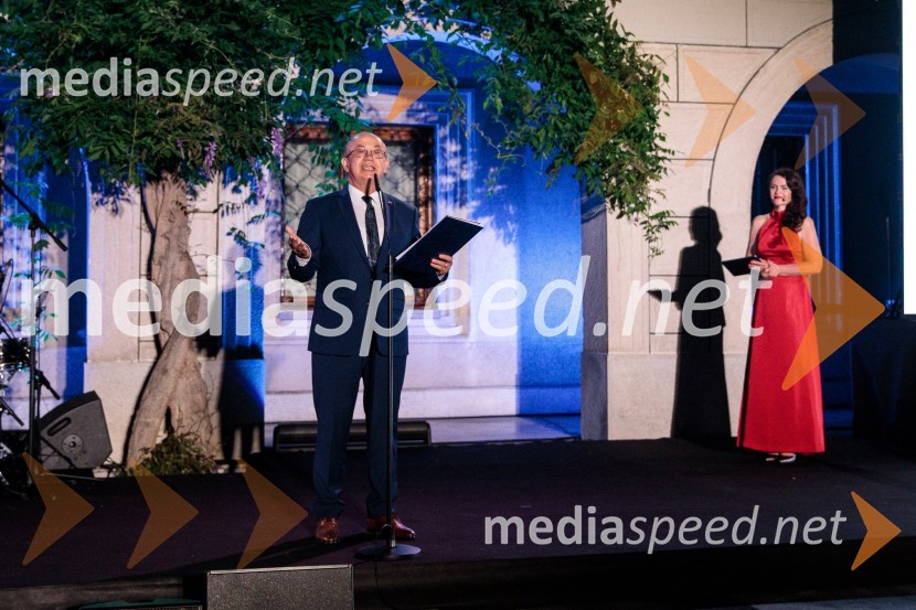  Mihajlo  Brodovič, ukrajinski veleposlanik v Sloveniji;  Tajda Lekše, voditeljicaKresna noč 2022, dobrodelna prireditev Lions kluba Ljubljana Ilirija