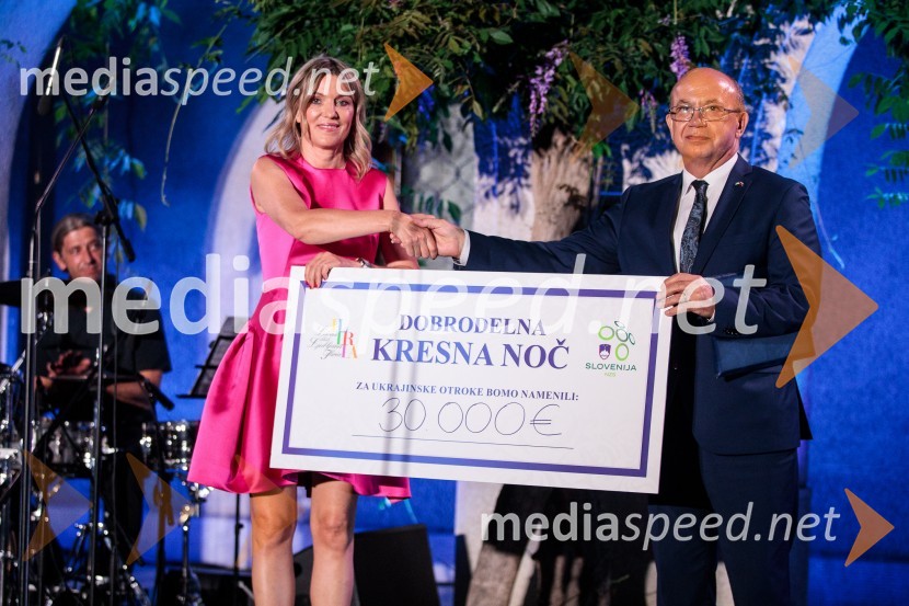  Barbara Uranjek, direktorica, Britansko-slovenska gospodarska zbornica;  Mihajlo  Brodovič, ukrajinski veleposlanik v SlovenijiKresna noč 2022, dobrodelna prireditev Lions kluba Ljubljana Ilirija