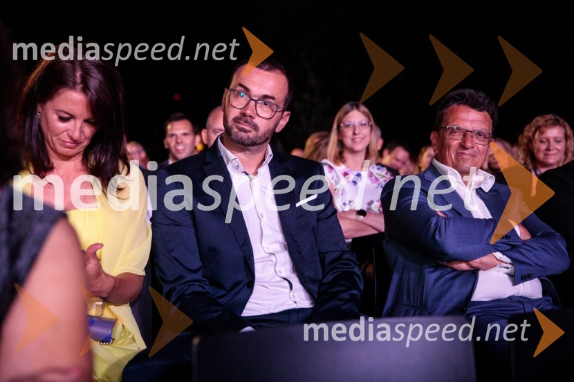  Brigita Žepič Praprotnik;  Marko Praprotnik, Smartis d.o.o.;  ... Kresna noč 2022, dobrodelna prireditev Lions kluba Ljubljana Ilirija