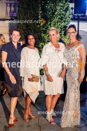  Katarina Venturini, nekdanja plesalka;  ... ;  ... ;  Katja  Mlakar, agencija AVIKresna noč 2022, dobrodelna prireditev Lions kluba Ljubljana Ilirija