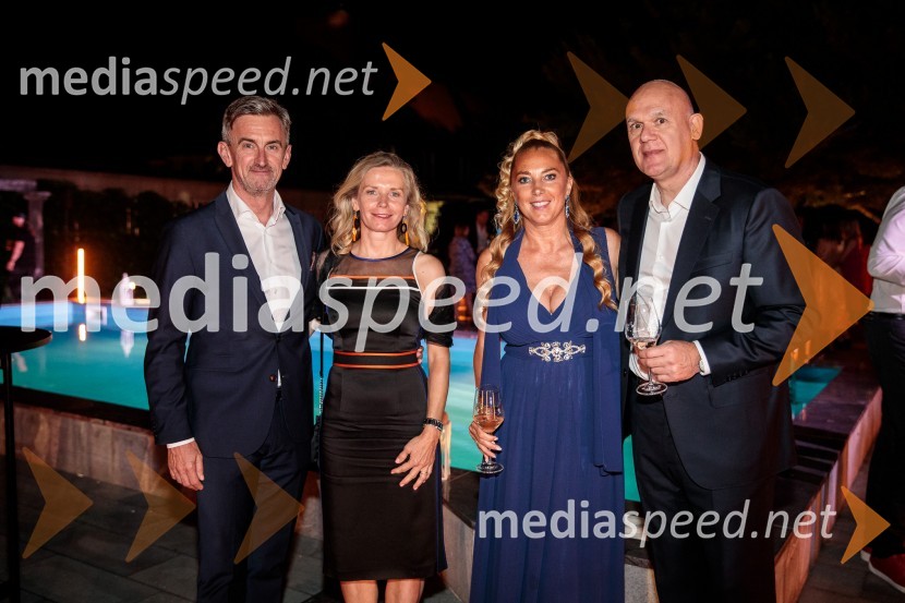  Marko Lukić, lastnik in direktor družbe Lumar IG;  Alenka Lukić;  ... ;  ... Kresna noč 2022, dobrodelna prireditev Lions kluba Ljubljana Ilirija