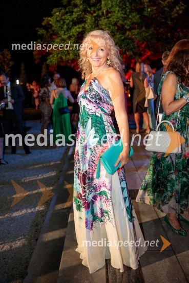  Lilijana Kastelic, oblikovalkaKresna noč 2022, dobrodelna prireditev Lions kluba Ljubljana Ilirija