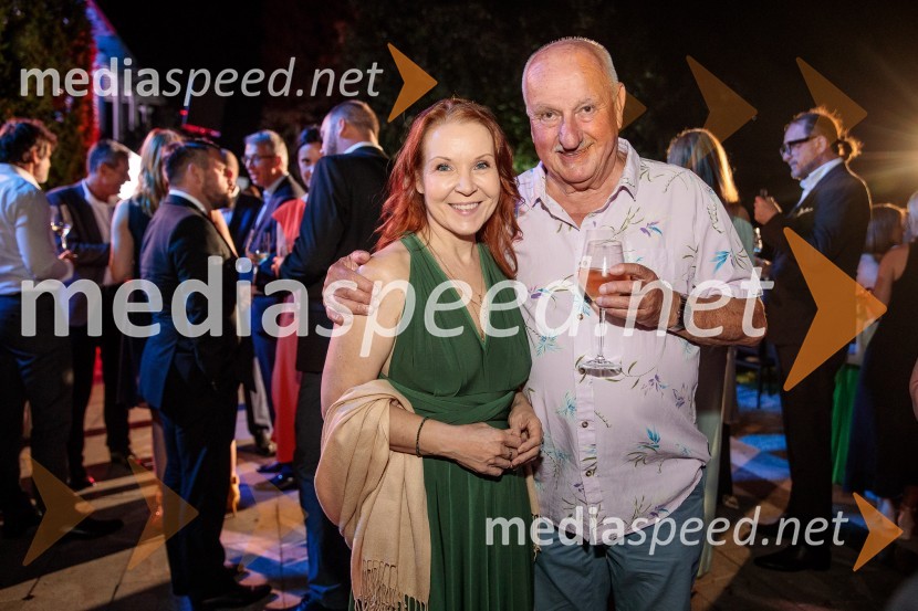  Irena Jalšovec Kogoj - Regina, pevka;  ... Kresna noč 2022, dobrodelna prireditev Lions kluba Ljubljana Ilirija