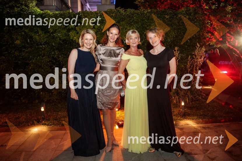  ... ;  ... ;  Sonja Poljanšek Škrabec, lastnica Welness centra Sunny;  Polona Lovšin, vodja komunikacij, Riko d.o.o.Kresna noč 2022, dobrodelna prireditev Lions kluba Ljubljana Ilirija