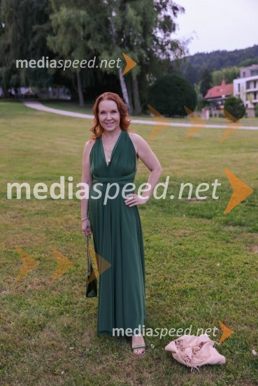  Irena Jalšovec Kogoj - Regina, pevkaKresna noč 2022, dobrodelna prireditev Lions kluba Ljubljana Ilirija