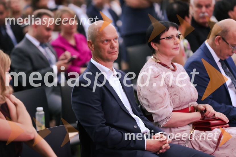  Primož Kozina, odvetnik;  ... Kresna noč 2022, dobrodelna prireditev Lions kluba Ljubljana Ilirija