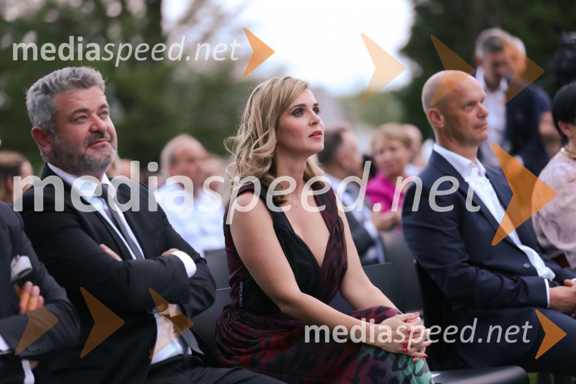  Ernest Novak, kirurg;  Nejka  Grabnar,  HR & Communications Business Partner, Numip;  Primož Kozina, odvetnikKresna noč 2022, dobrodelna prireditev Lions kluba Ljubljana Ilirija