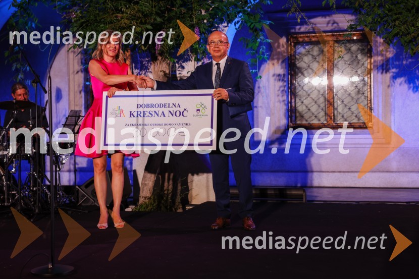  Barbara Uranjek, direktorica, Britansko-slovenska gospodarska zbornica;  Mihajlo  Brodovič, ukrajinski veleposlanik v SlovenijiKresna noč 2022, dobrodelna prireditev Lions kluba Ljubljana Ilirija