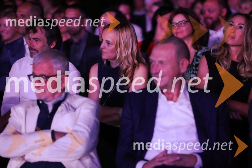  Ajša Vodnik, izvršna direktorica AmCham (Ameriška gospodarska zbornica)Kresna noč 2022, dobrodelna prireditev Lions kluba Ljubljana Ilirija