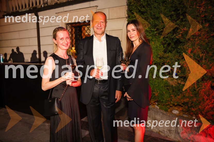  ... ;  Staš Škrabec, Riko d.o.o.;  ... Kresna noč 2022, dobrodelna prireditev Lions kluba Ljubljana Ilirija