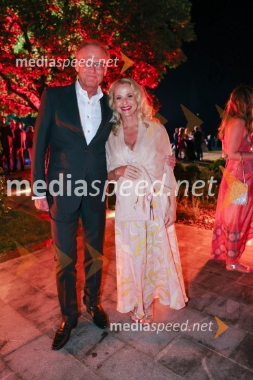  Janez  Škrabec, direktor Riko d.o.o., predsednik Slovensko-ruskega poslovnega sveta;  ... Kresna noč 2022, dobrodelna prireditev Lions kluba Ljubljana Ilirija