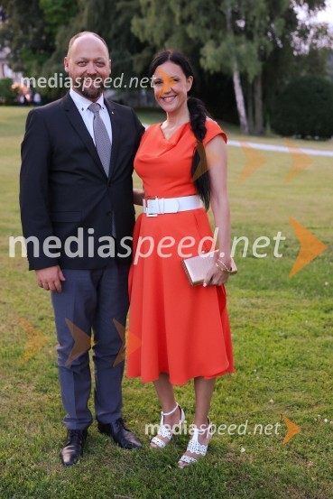  Boštjan Gorjup, direktor podjetja BSH;  Brigita Gorjup, direktorica Andragoškega zavoda Ljudska univerzaKresna noč 2022, dobrodelna prireditev Lions kluba Ljubljana Ilirija